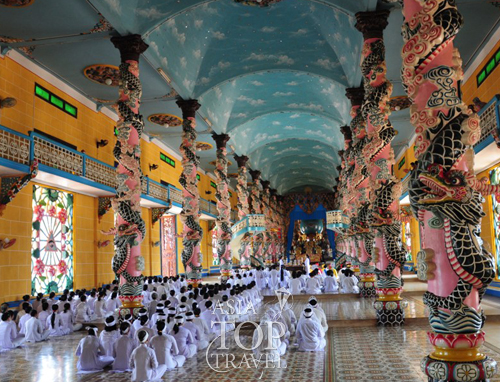 Cao Dai Temple