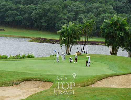 Vietnam Scenic Golf South Bound