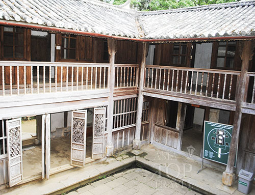 Vuong Palace